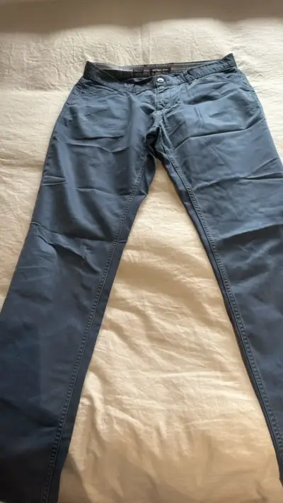 Pantalones azul marino para hombre - miniatura 1