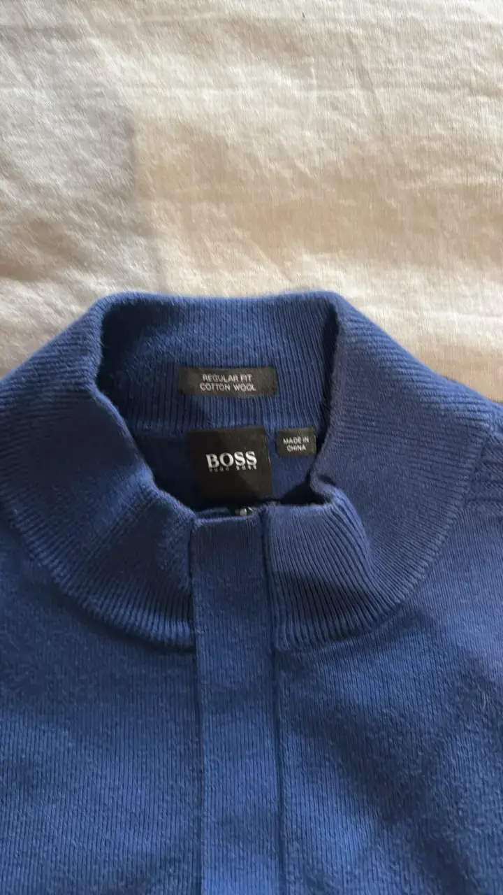 Sweater Boss azul de lana para hombre - 2