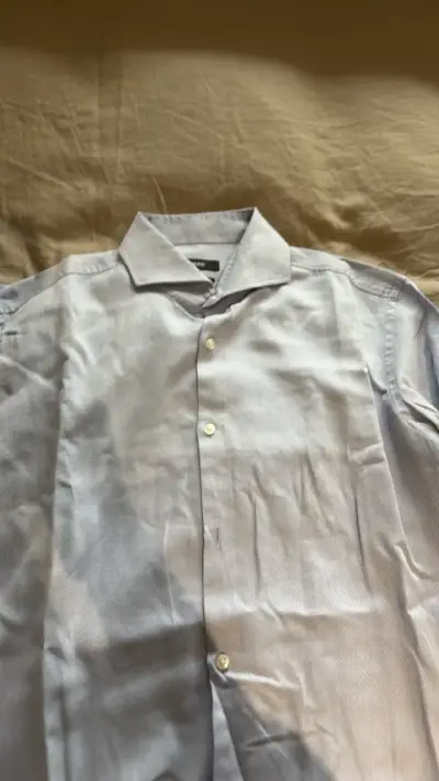 Camisa formal celeste para hombre - miniatura 3