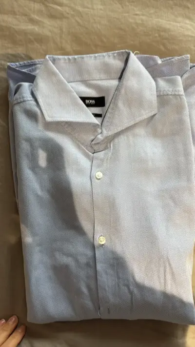 Camisa formal celeste para hombre - miniatura 4