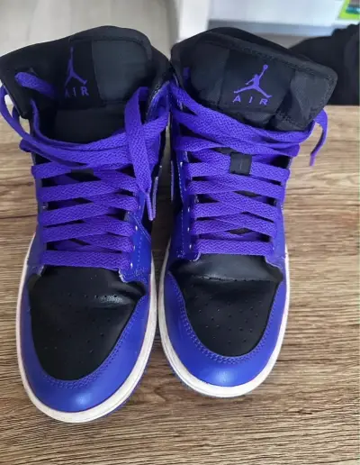 Zapatillas Nike Air Jordan 1 Retro moradas - miniatura 2