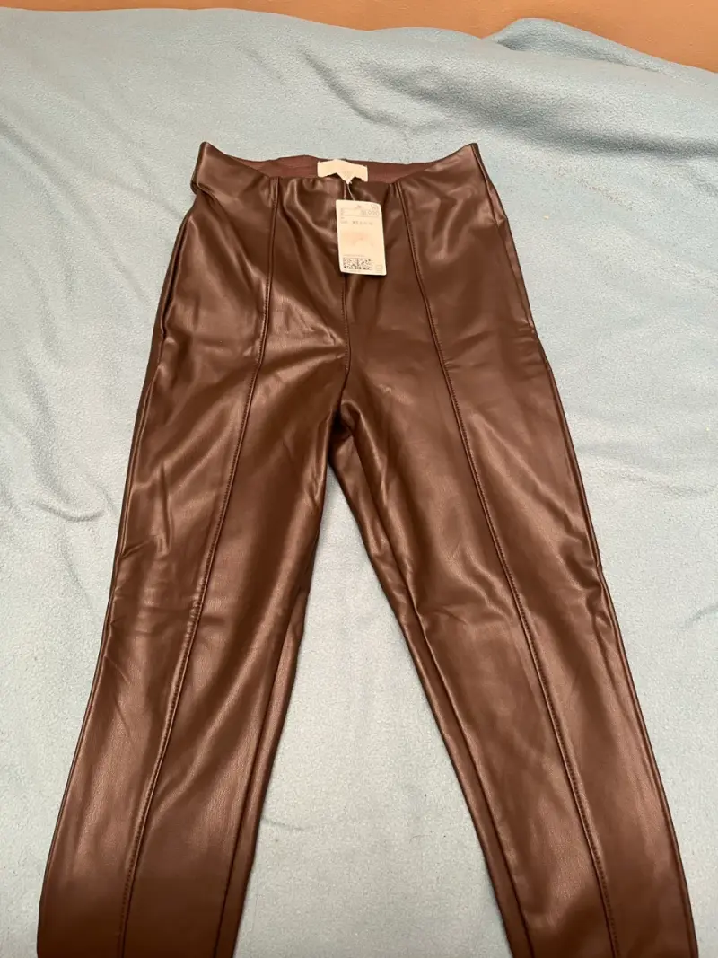 Leggings de ecocuero marrón para mujer talla XS - 1