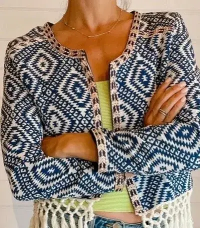Chaqueta marca española nueva con diseño - miniatura 2