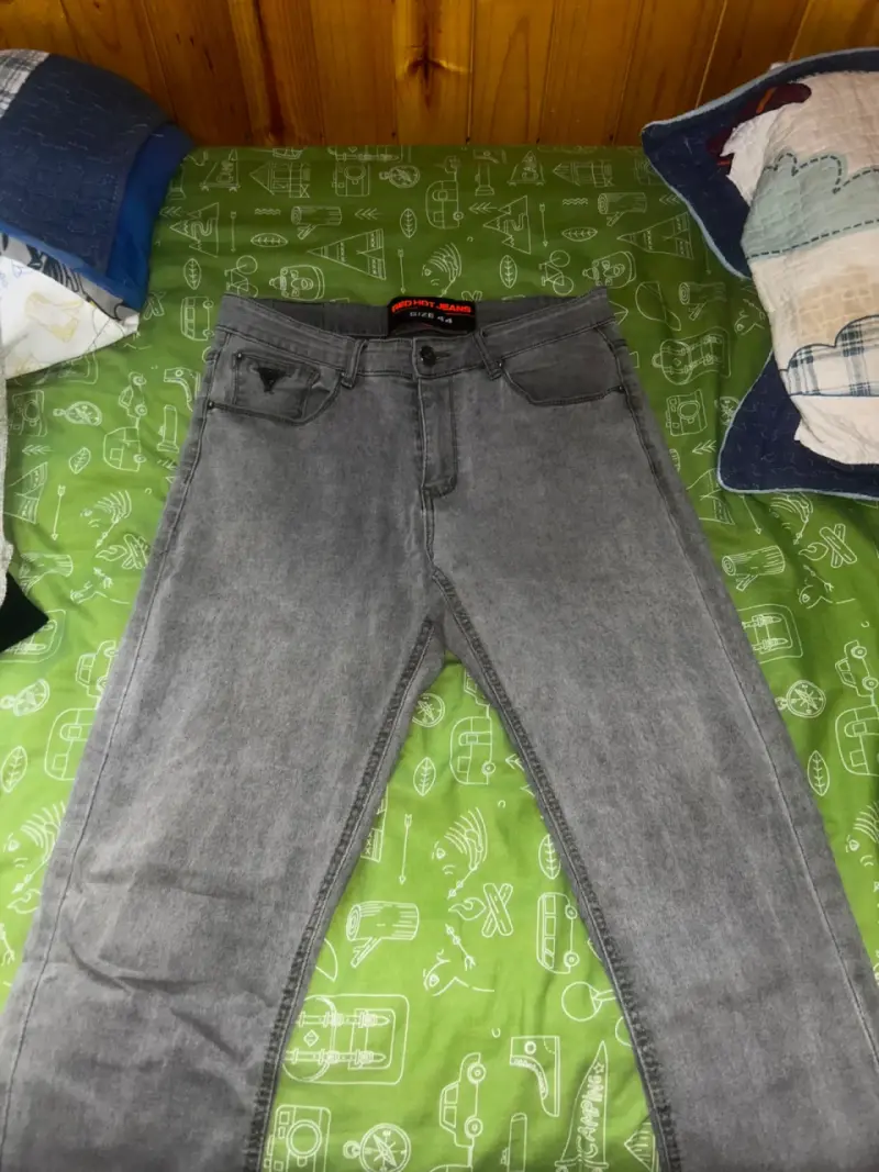 Jeans azul y gris Red Hot talla 44 - 2