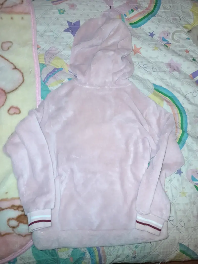 Polerón de felpa rosado con capucha de niña - 5