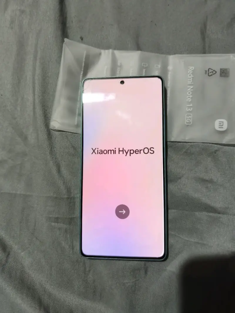 Xiaomi Redmi Note 13 5G en caja - 2