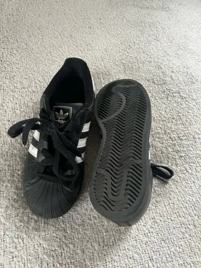 Zapatillas negras Adidas all star - miniatura 4