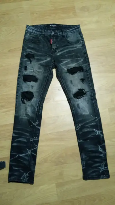 Jeans negro hombre - miniatura 1