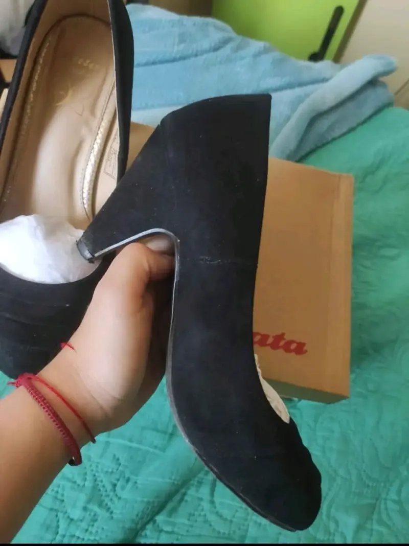 Zapatos de tacón Bata negros elegantes - 2