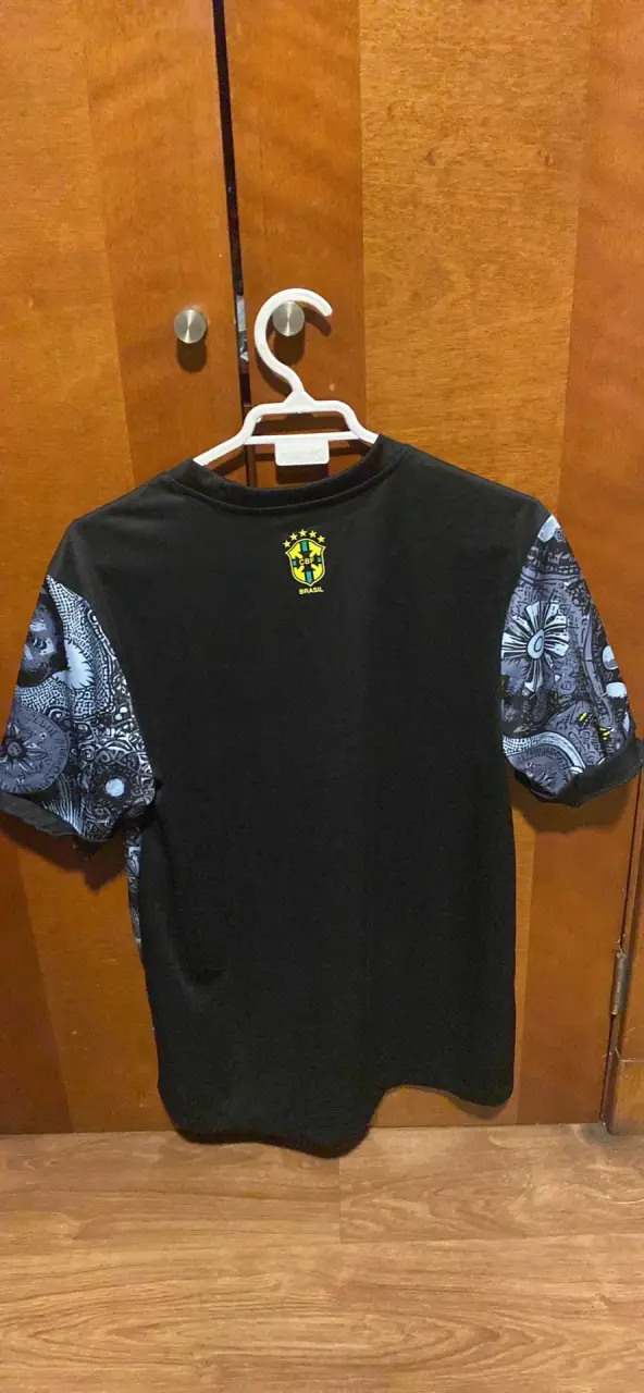 Polera Nike Brasil estampado Cristo Redentor - 2