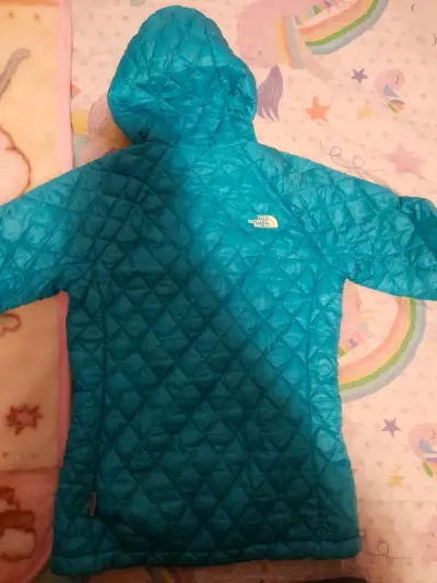 Parka turquesa The North Face con capucha - miniatura 6