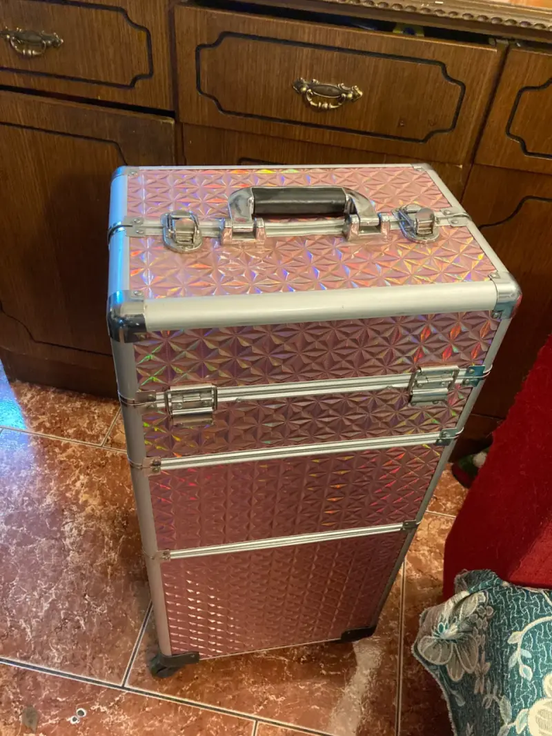Maleta organizadora de maquillaje o manicurista - 2