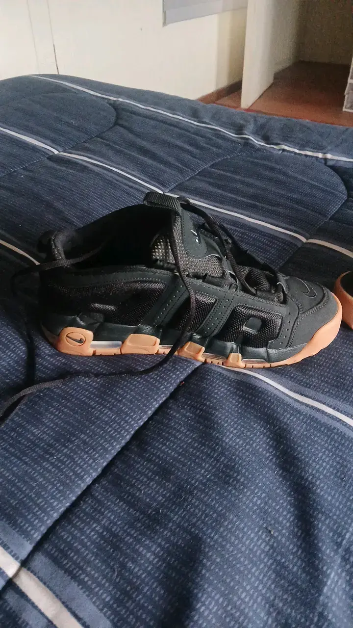 Zapatillas deportivas negras Nike - 1