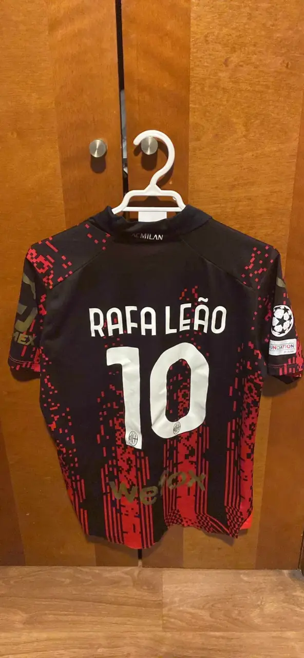Camiseta AC Milan Rafa Leão número 10 - 1