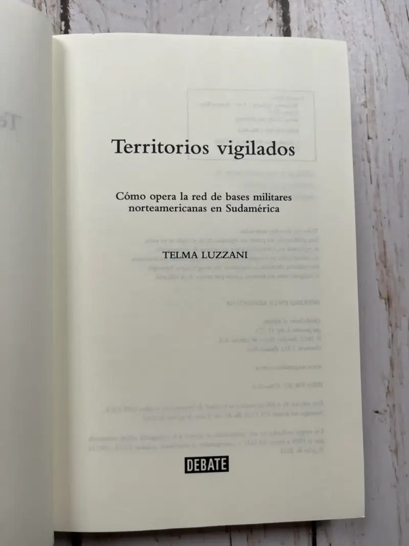 Libro 'Territorios Vigilados' de Telma Luzzani - 4