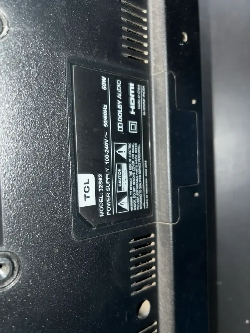 Televisor TCL de 32 pulgadas HD - 3