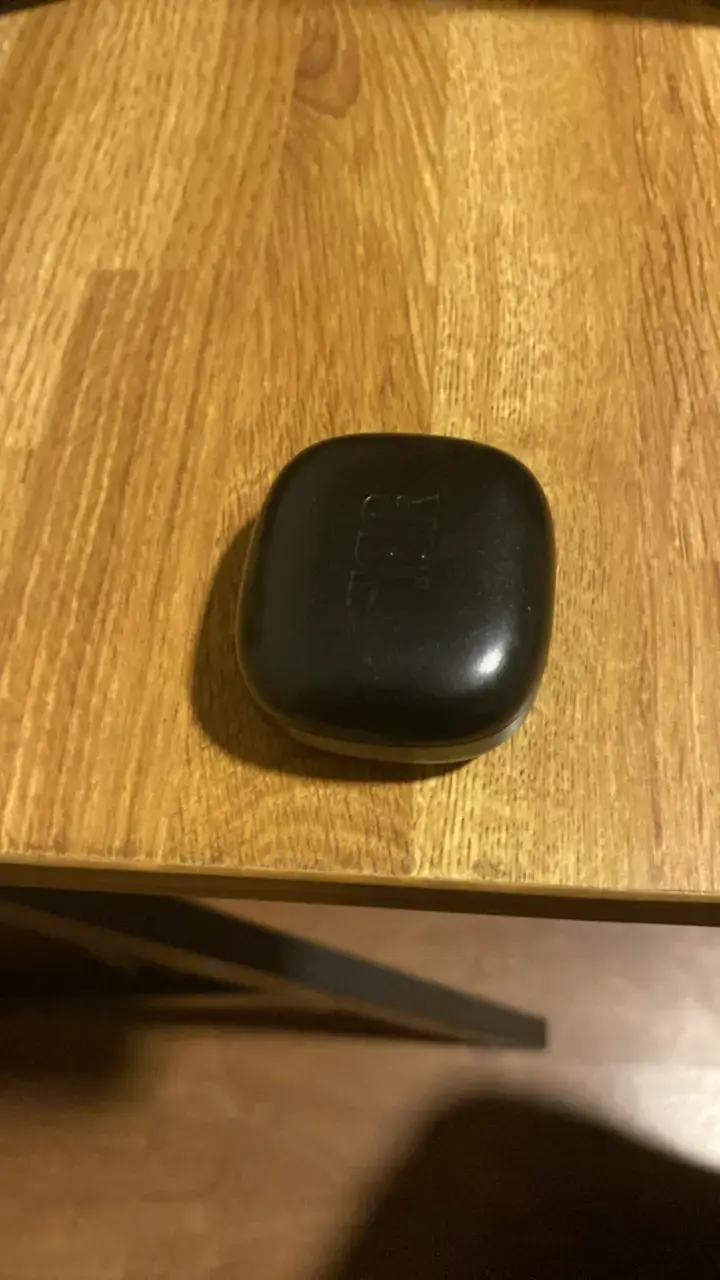 Audífonos JBL negros - 2