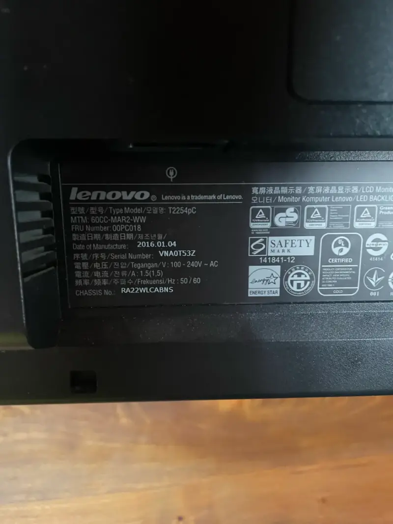 Monitor Lenovo de 22 pulgadas con cables - 4