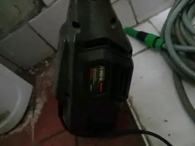 Cortadora de césped eléctrica usada - miniatura 3