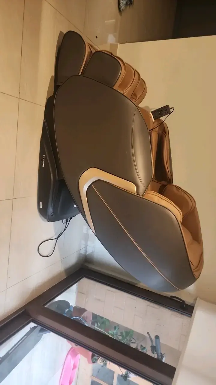 Silla de masaje reclinable de cuero beige - 3