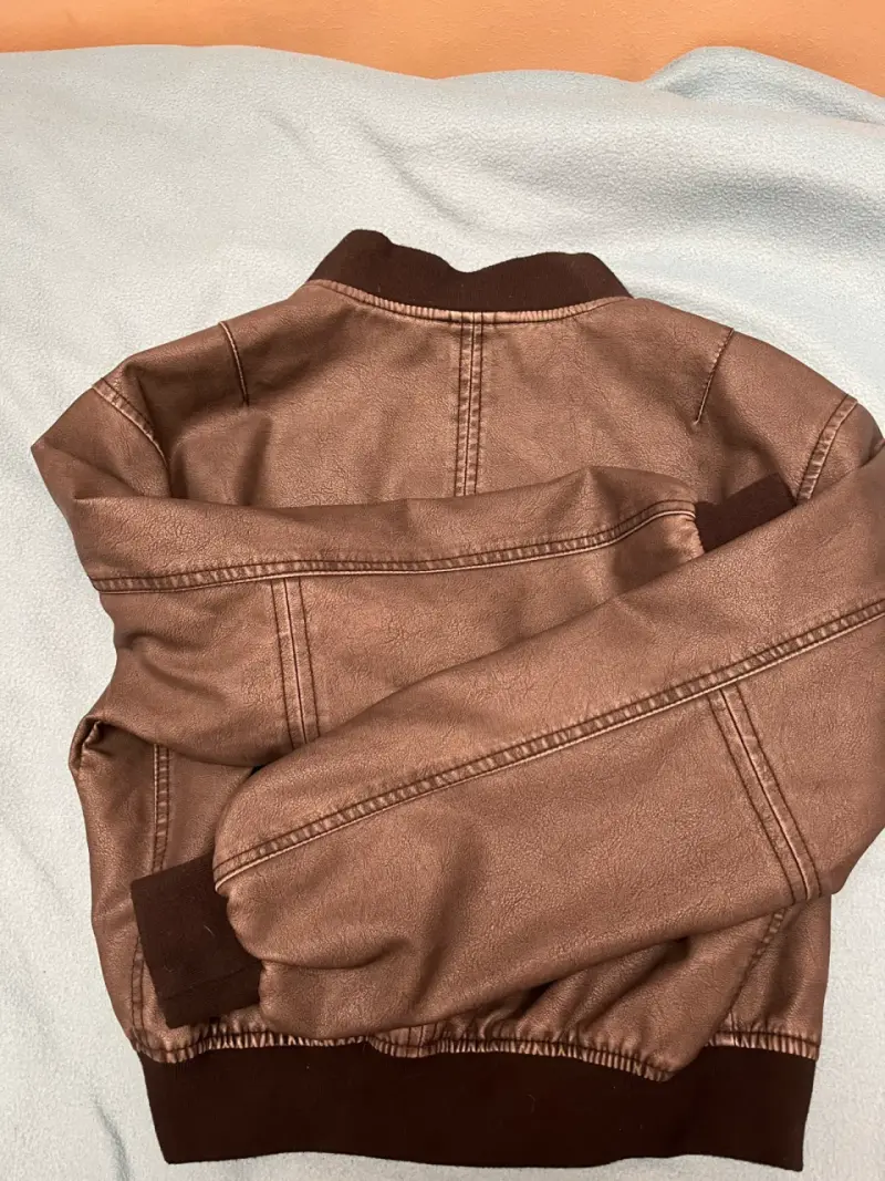 Chaqueta bomber de eco cuero gris - 2