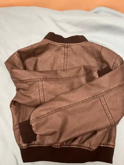 Chaqueta bomber de eco cuero gris - miniatura 2