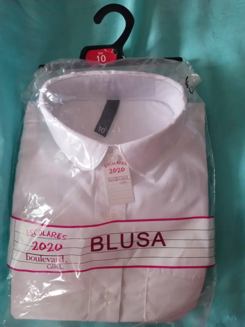 Blusa escolar blanca talla 10 nueva