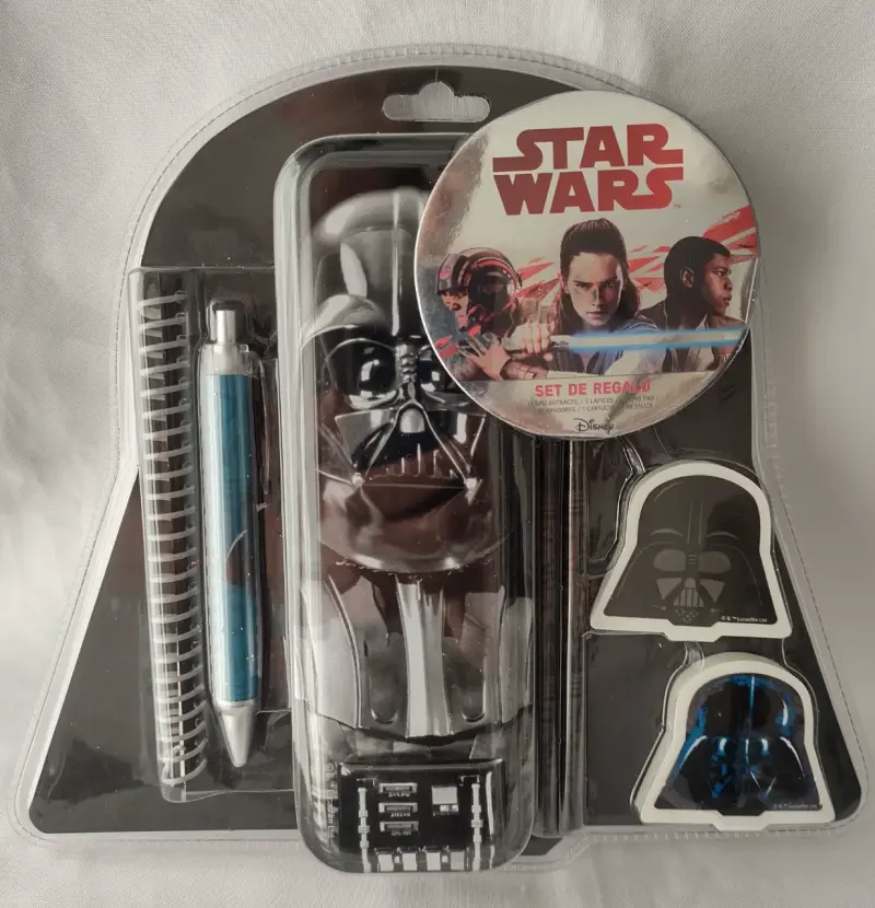 Star Wars Set Estuche Metálico Lapiz Goma Libreta - 2