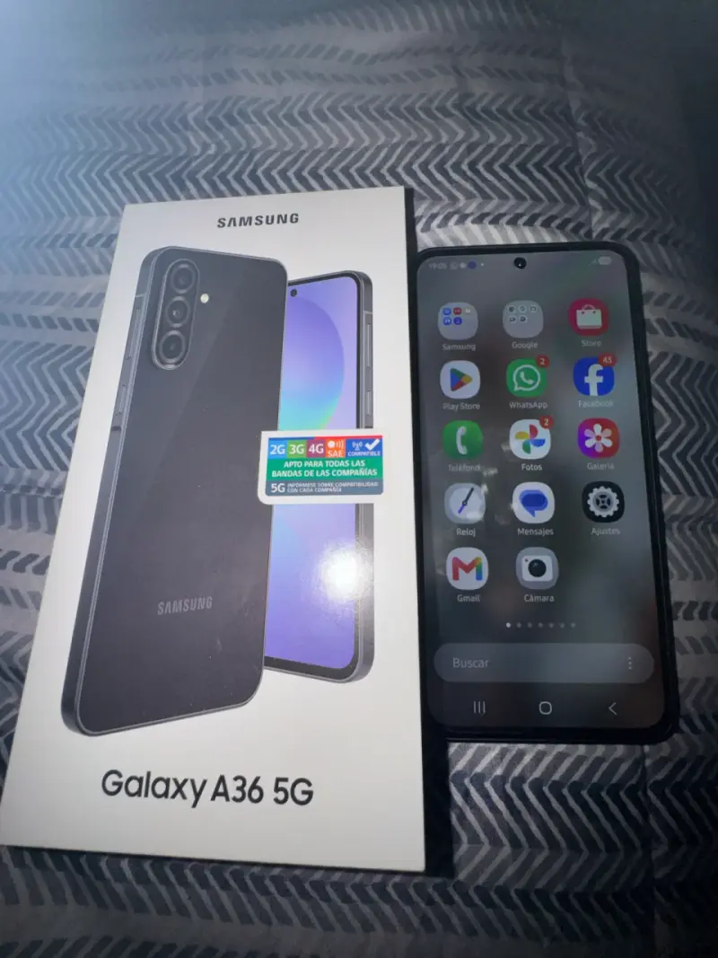 Samsung Galaxy A36 5G con caja - 1