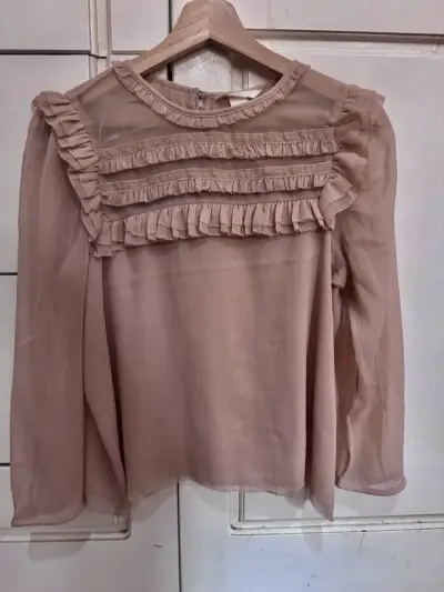 Blusa H&M rosa con vuelos – Talla S - miniatura 1