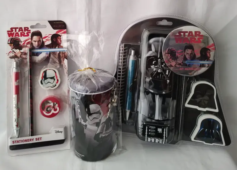Star Wars Estuche Lata Redonda y varios - 1