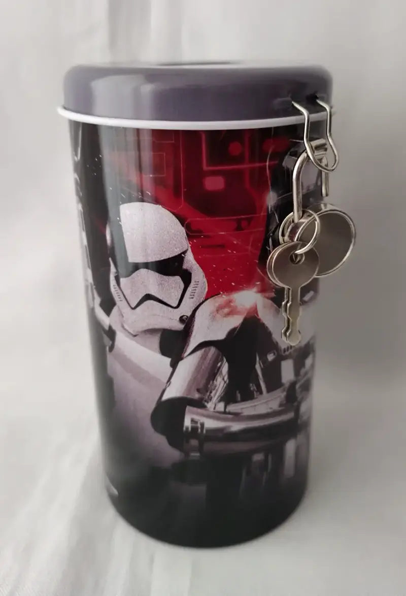 Star Wars Estuche Lata Redonda y varios - 3