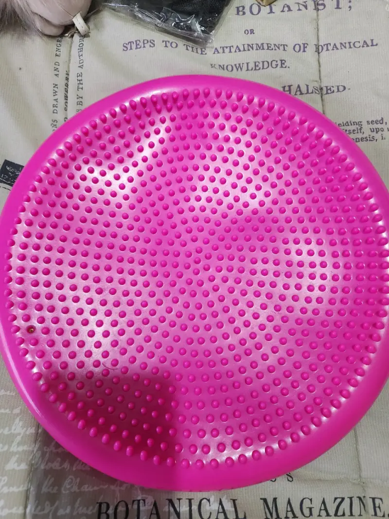 Cojín de equilibrio inflable rosa - 1