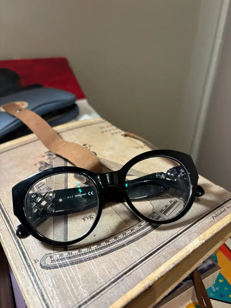 Gafas de lectura negras Swarovski - 1