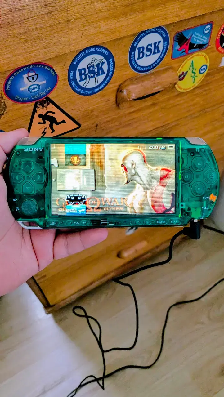 PSP 3000 restaurada