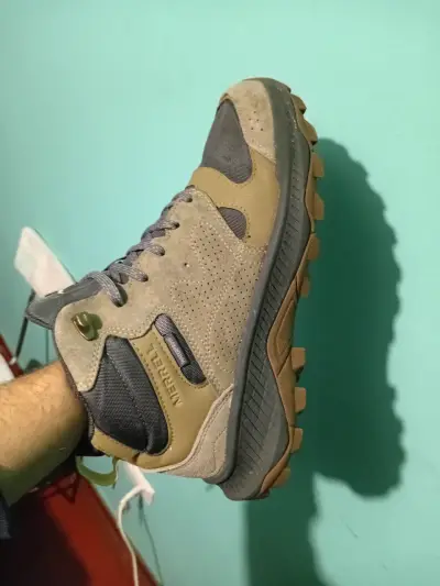 Botas de senderismo Merrell impermeables - miniatura 1