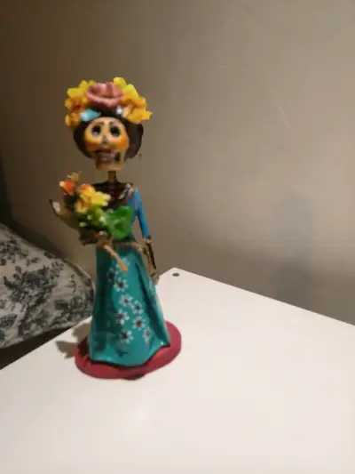 Figura decorativa Catrina - miniatura 3