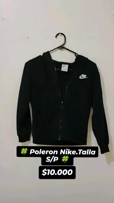 Se vende ropa en Buen estado - miniatura 1