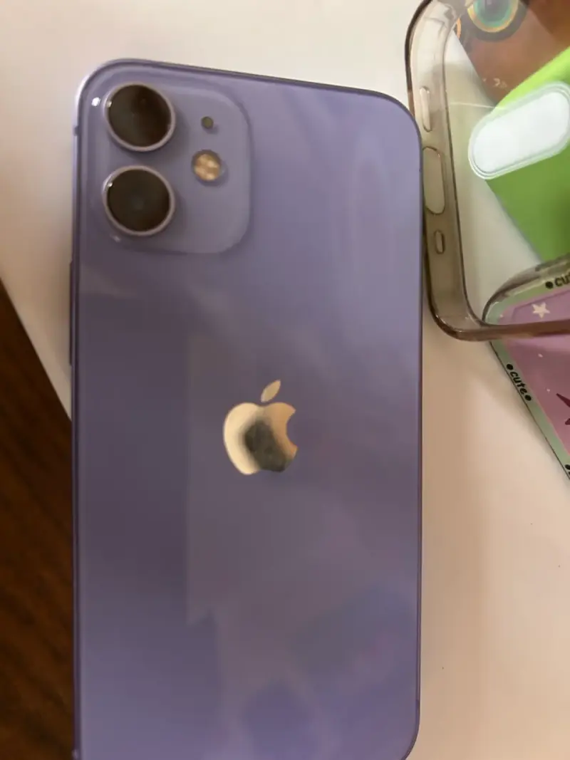 iPhone 12 mini 64gb + Set de carcasas - 2