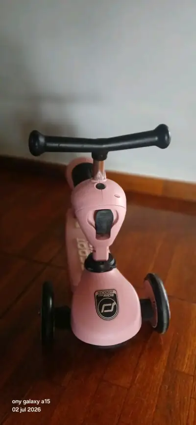 Scooter infantil dos posiciones  rosa con asiento - miniatura 3