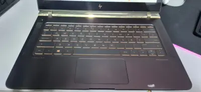 Laptop HP Spectre i5 6th +8gb ram +256gb ssd m2 - miniatura 2