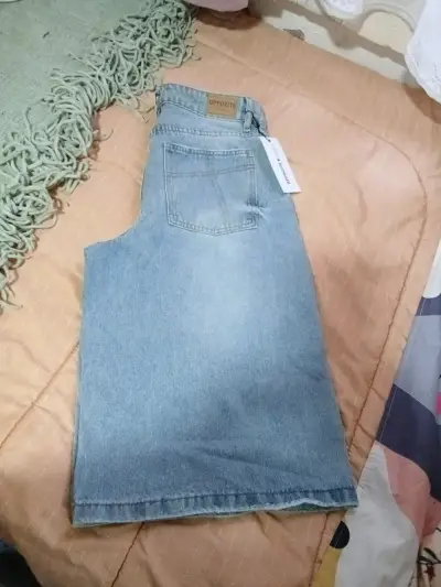 Bermudas de mezclilla celeste para mujer - miniatura 4