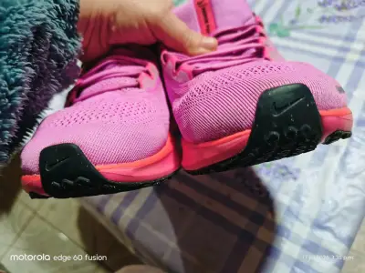 Zapatillas Nike Pegasus rosadas - miniatura 3