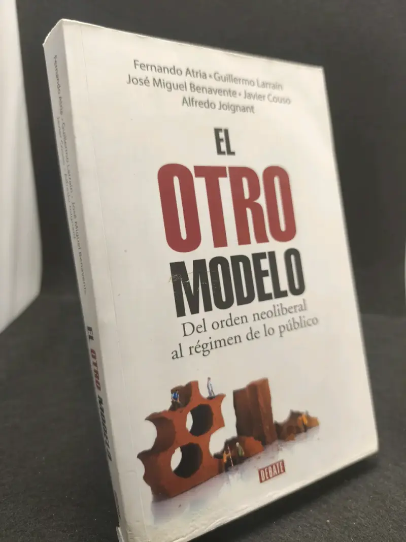 Libro 'El Otro Modelo' de Debate - 2