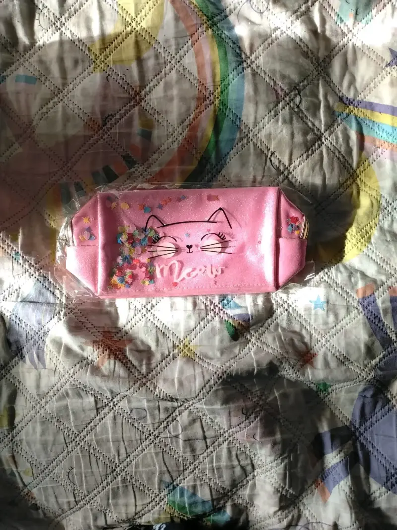 Cosmetiquero rosa con diseño de gato - 4