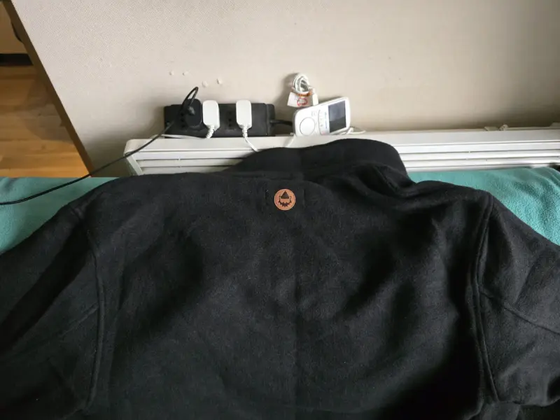 Chaqueta negra de lana Gnomo - 6