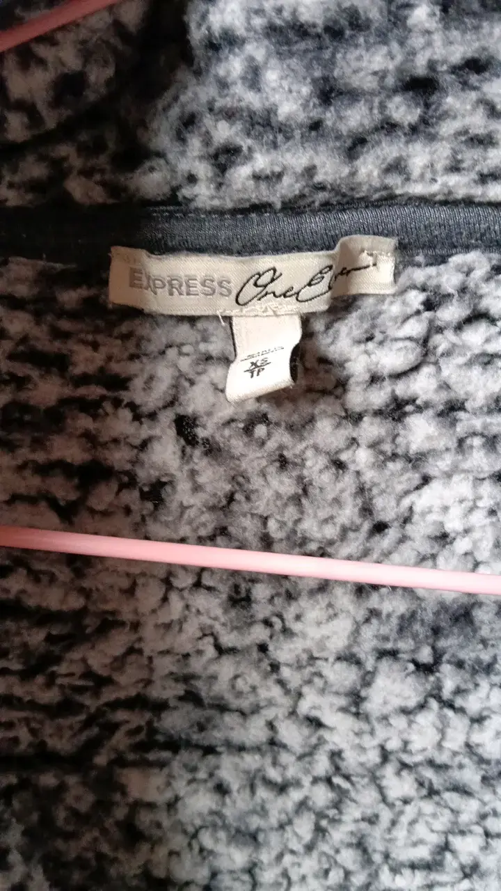 Polerón de lana gris con cierre - 3