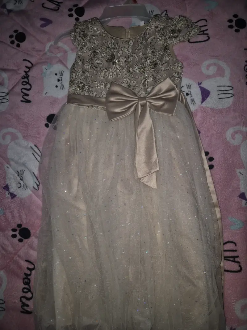 Vestido de fiesta infantil con encaje y lazo - 2