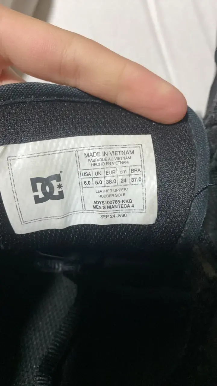 Zapatillas DC negras para skate - 3