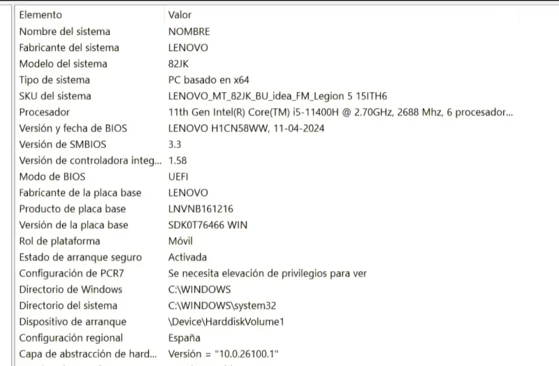 Laptop Lenovo Legion con Intel Core i7 - 3